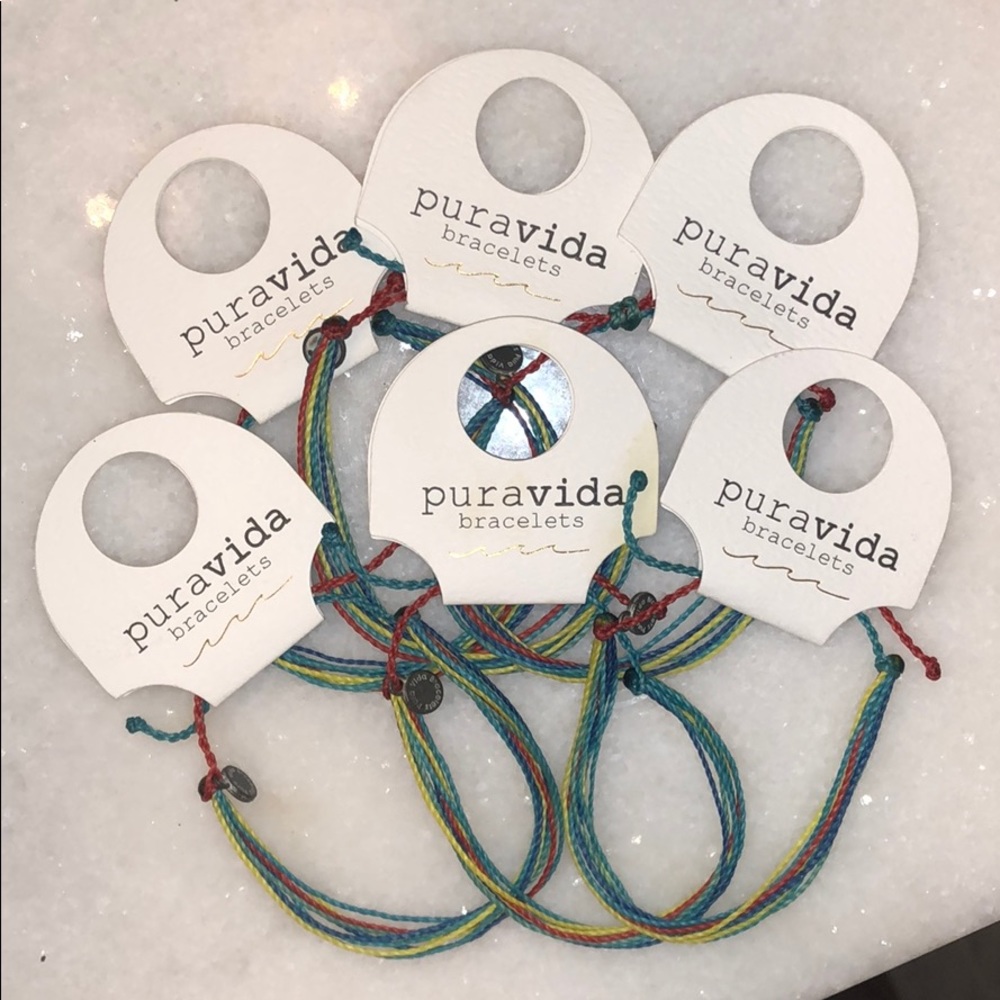 NWT pura vida “funs” bracelet